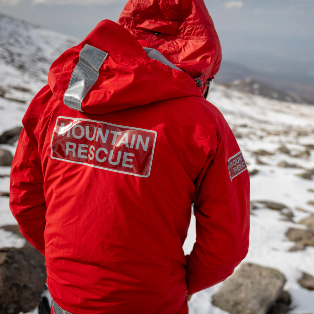 Men's Pinnacle Jacket - Image 6