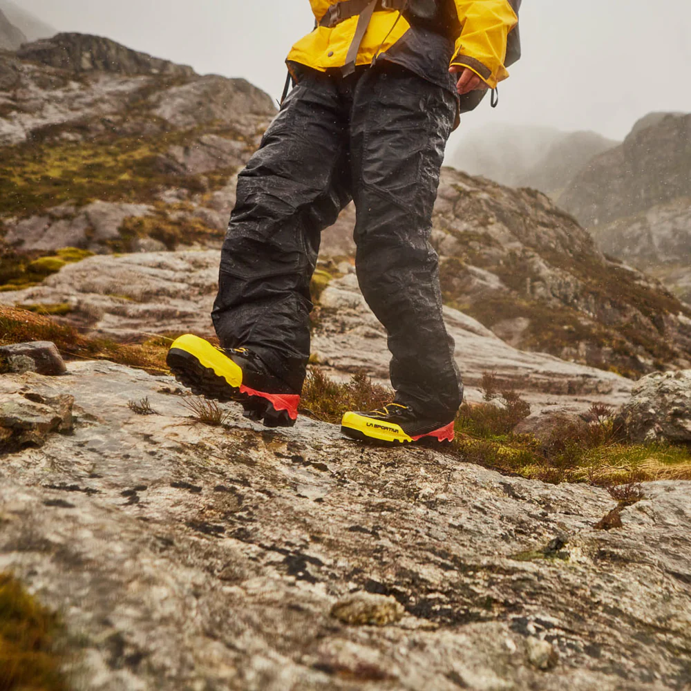 Munro Pro Salopettes - Image 7