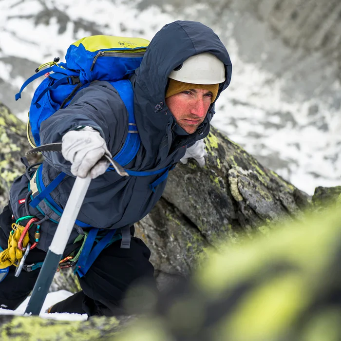 Men's Munro Waterproof Travel Jacket - Image 3