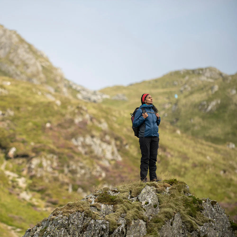 Women's Talus Jacket - Image 3